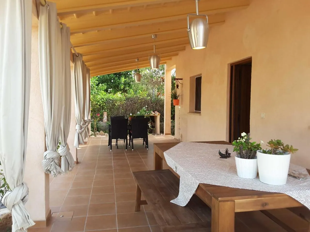 Ferienhaus Finca Flora Cas Nets Llucmajor